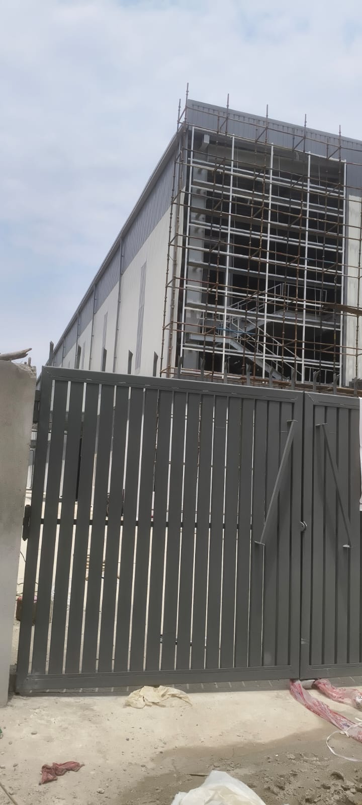 Industrial Building 4000 sqmtr ecoteck 11 greater Noida