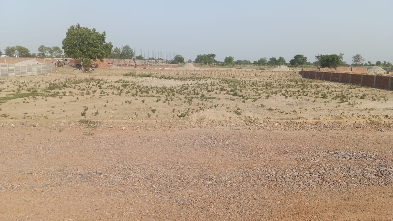 Industrial Plot for Sale in jewar sec 32
